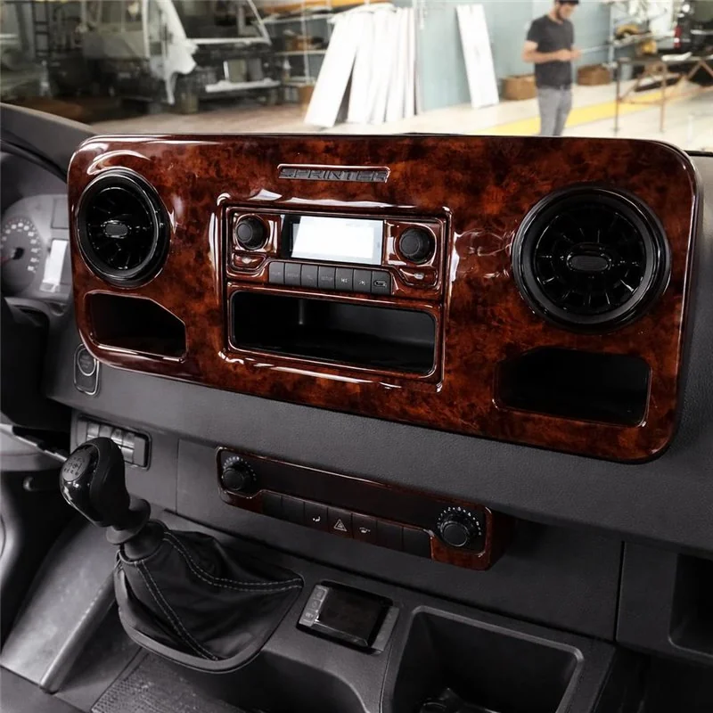 Mercedes Sprinter W907 kit décoration intérieure tableau de bord 40 pièces