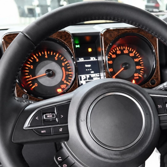 Suzuki Jimny 2019 kit décoration intérieure tableau de bord 10 pièces