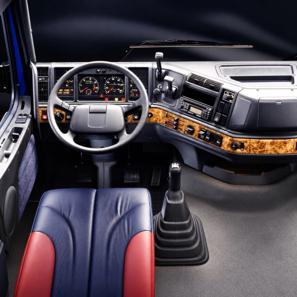 Volvo FH12/FH16-ab 1993 - à aujourd’hui 3D kit décoration intérieure tableau de bord 16 pièces