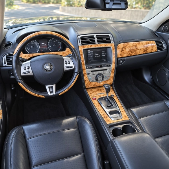 Jaguar XK 2007-2009 kit complet kit décoration intérieure tableau de bord 36 pièces