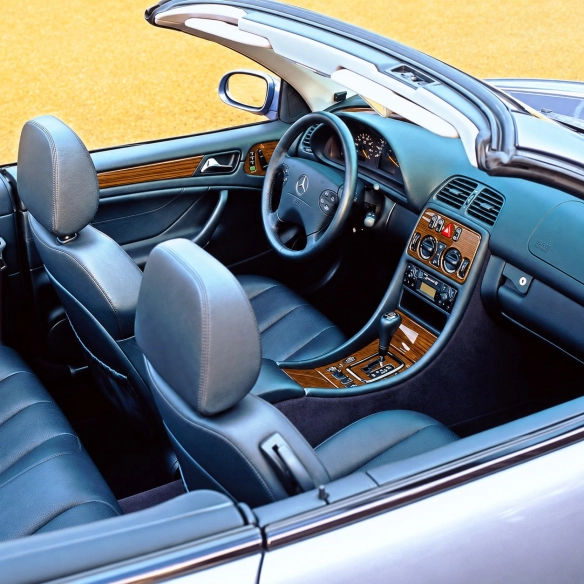 Mercedes Benz W208 CLK-Cabrio 1997-2003 3D kit décoration intérieure tableau de bord 19 pièces