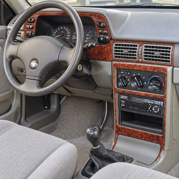 Daewoo Cielo-Nexia 1995-1997 3D kit décoration intérieure tableau de bord 16 pièces
