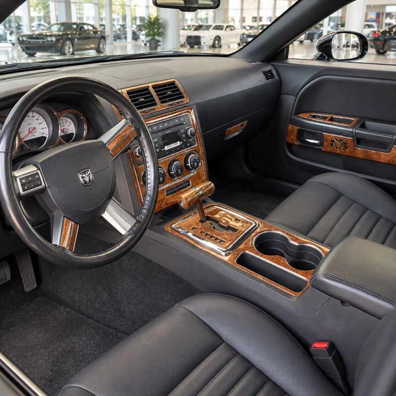Dodge Challenger 2008-2011 kit décoration intérieure tableau de bord 27 pièces