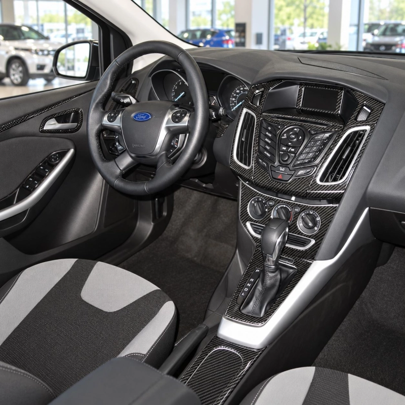 Ford Focus 2012 - à aujourd’hui kit complet, 4 Audio speakers, AC, Auto boîte de vitesses, Not Sony Radio kit décoration intérie