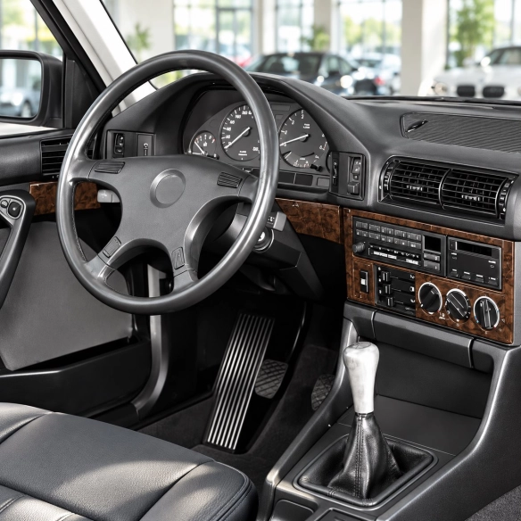 BMW 5 E34 1989-1993 boîte automatique, sans Overdrive, 25 pièces kit décoration intérieure tableau de bord