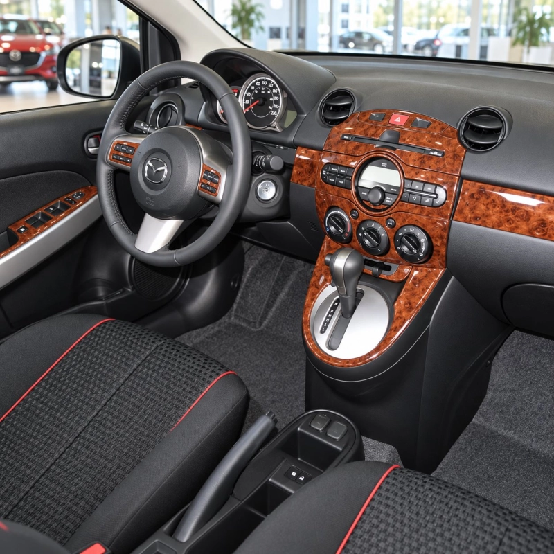 Mazda 2 2010 kit décoration intérieure tableau de bord 44 pièces