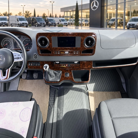 Mercedes Sprinter W907 2018 3D kit décoration intérieure tableau de bord 50 pièces