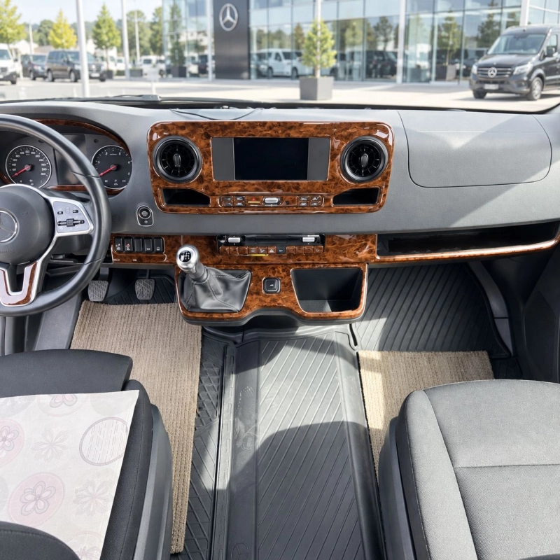 Mercedes Sprinter W907 2018 3D kit décoration intérieure tableau de bord 50 pièces