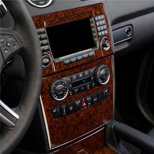 Mercedes Benz ML W164 Class 2006+ set complet, boîte auto, avec navigation kit décor tableau de bord 3D