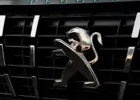 Fourgonnettes Peugeot Utilitaire habillage intérieur premium